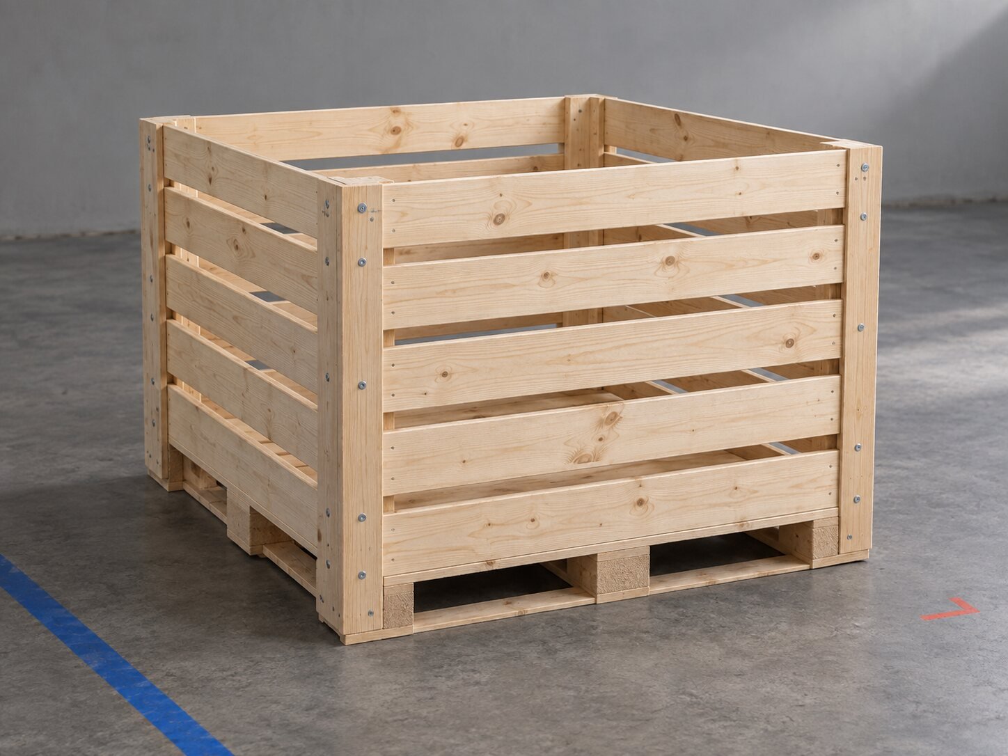 Vented stackable wooden agricultural produce bin with pallet base