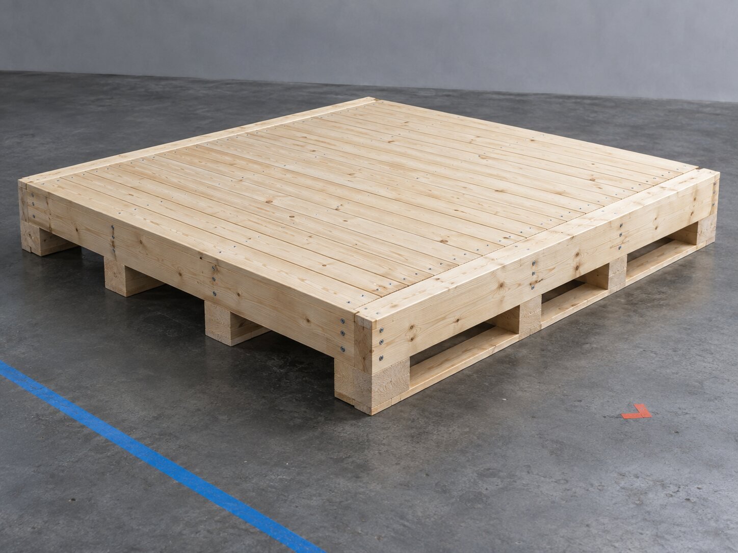 Broad close-decked oversized wooden load platform